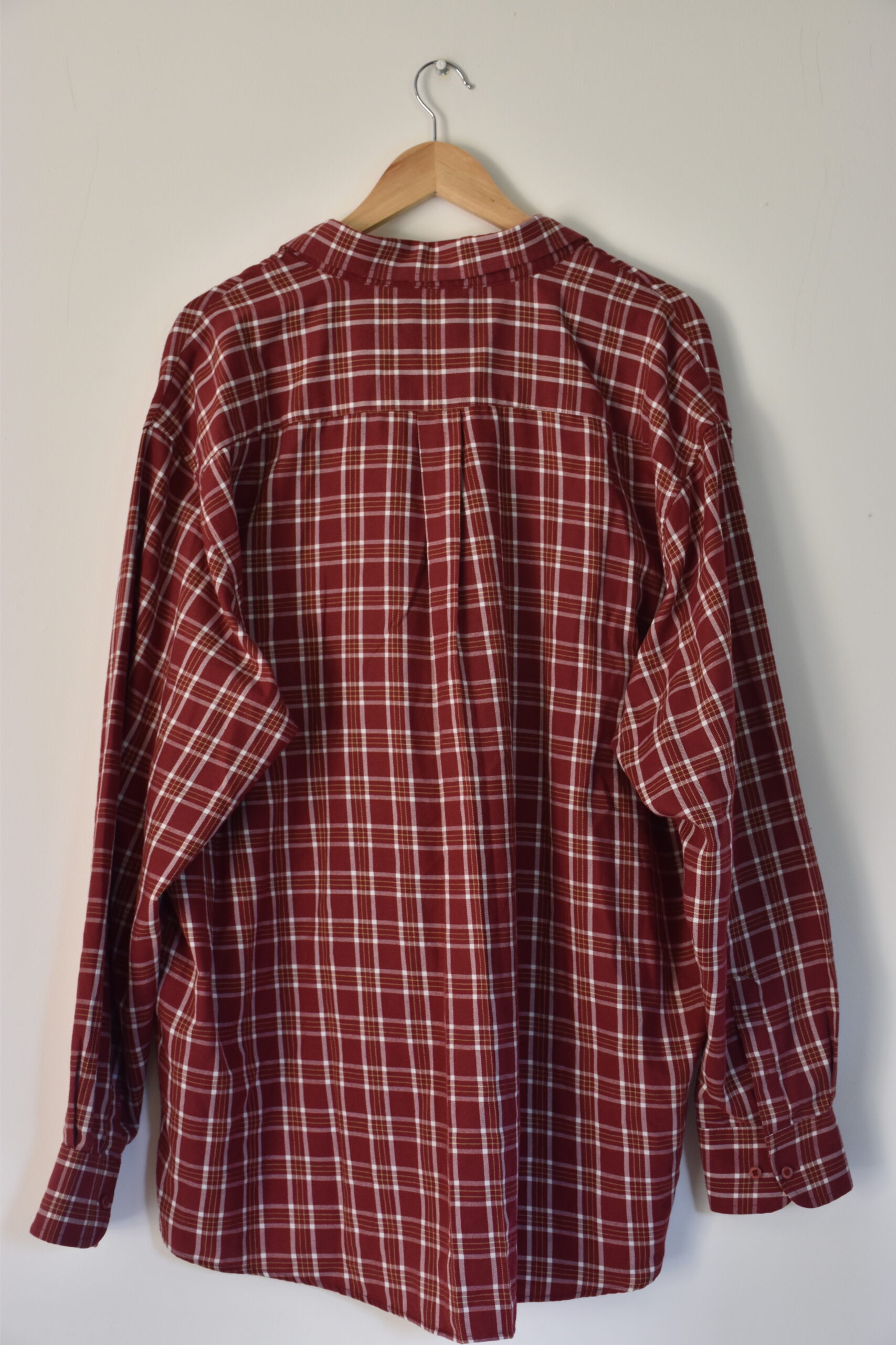 Chemise rouge à carreaux
